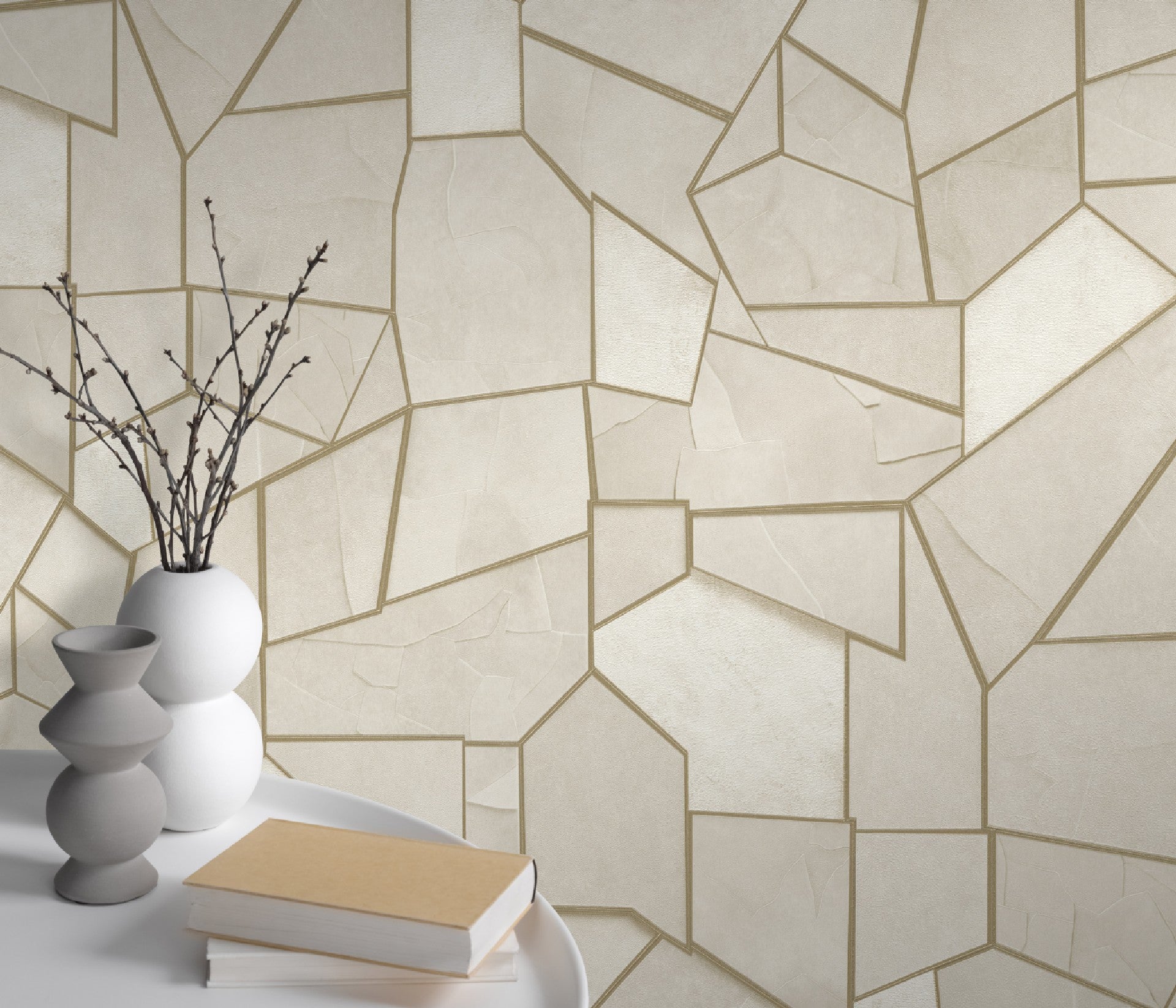 carta-da-parati-mosaico-grigio-chiaro-oro-ambientata